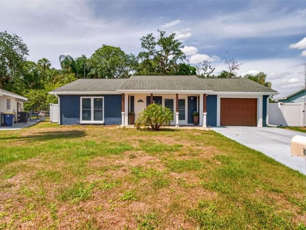 3609 LUMA DRIVE , HOLIDAY, FL 34691