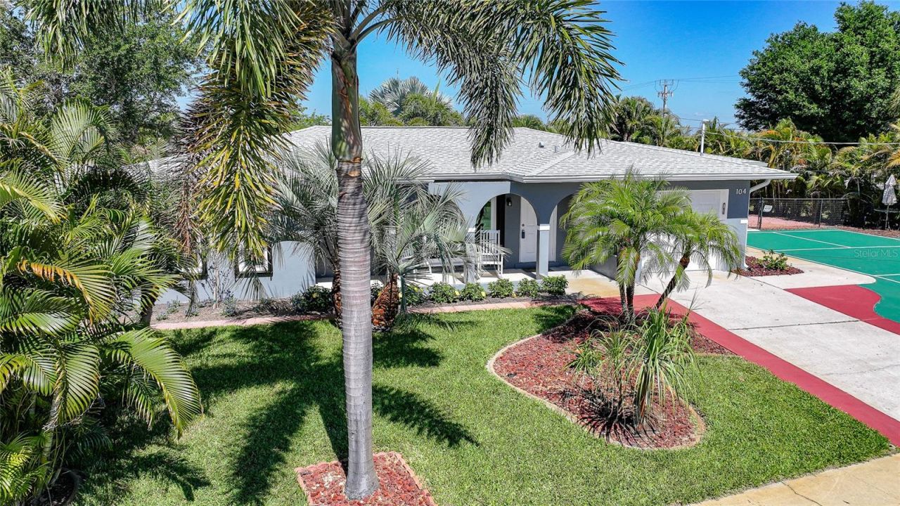 104 Free Court Se, Port Charlotte, FL 33952 Photo