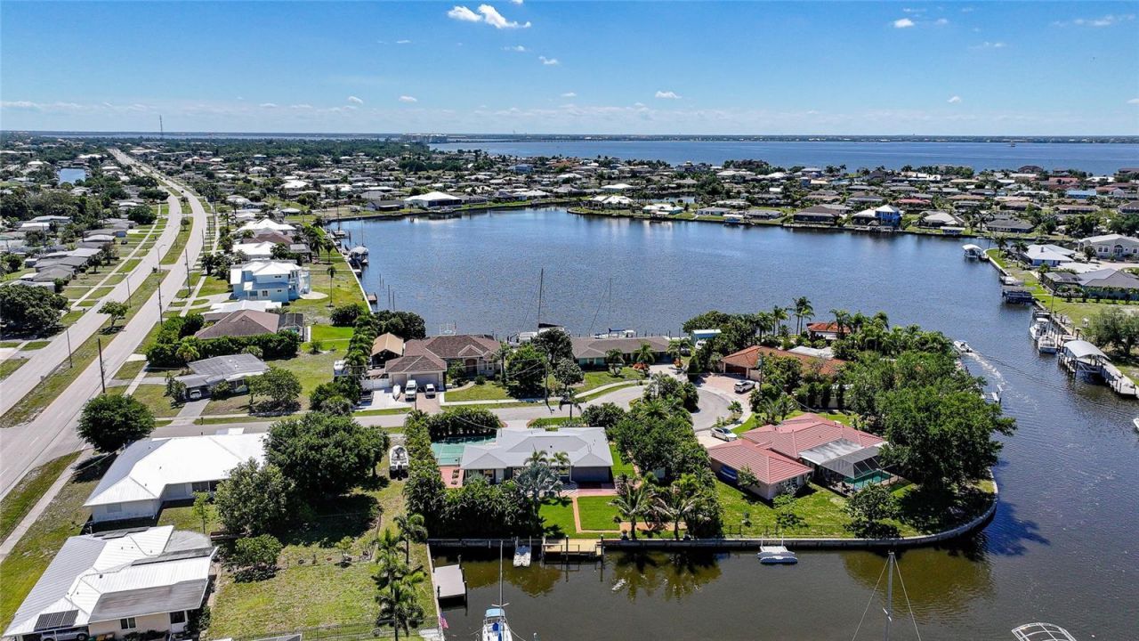 104 Free Court Se, Port Charlotte, FL 33952 Photo