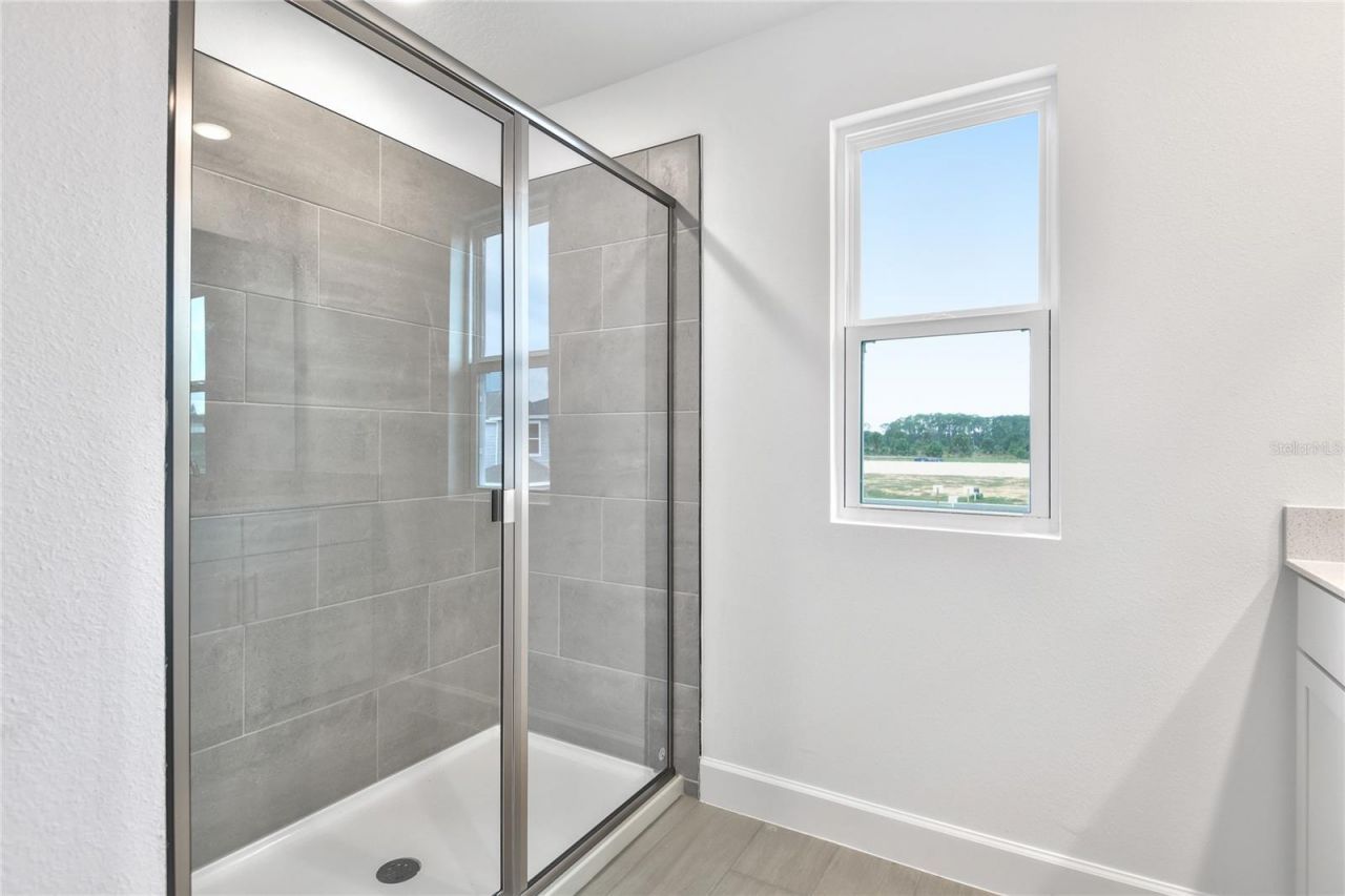 143 Waterstone Loop, Tavares, FL 32778 Photo