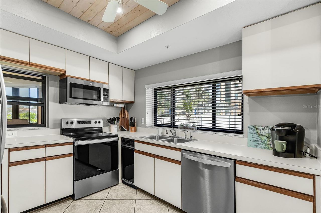 3020 Matecumbe Key Road, Unit 106, Punta Gorda, FL 33955 Photo