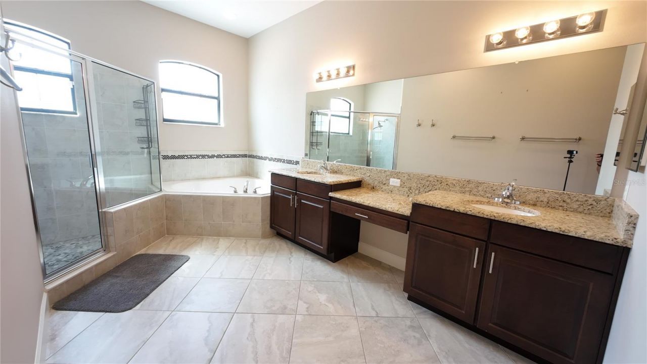 2120 Southern Oaks Lane, Lakeland, FL 33813 Photo