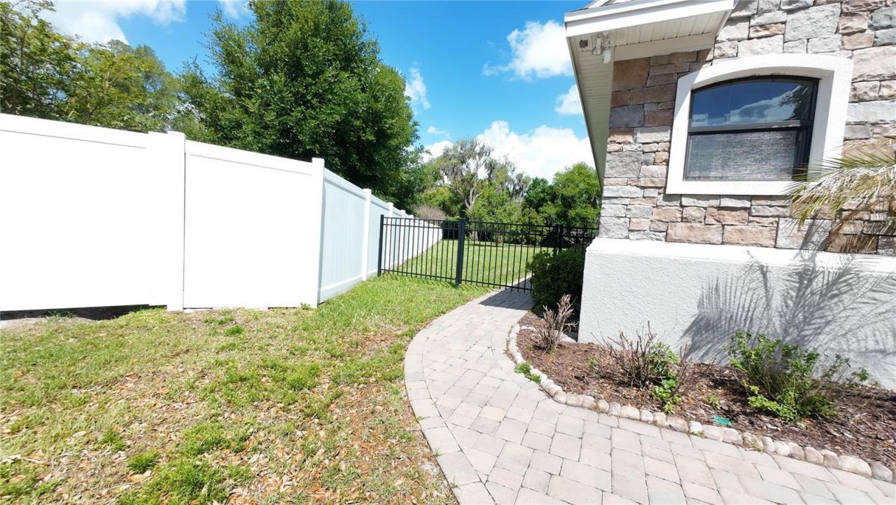 2120 Southern Oaks Lane, Lakeland, FL 33813 Photo