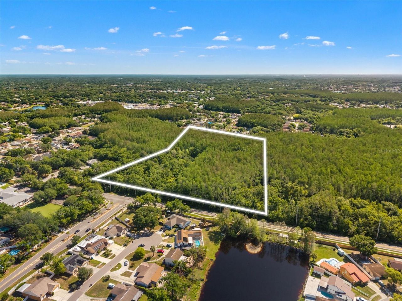 12591 Henderson Road , Tampa, FL 33619 Photo