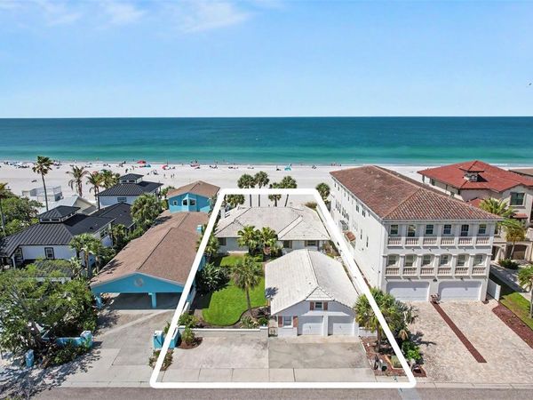 18206 SUNSET BOULEVARD , REDINGTON SHORES, FL 33708