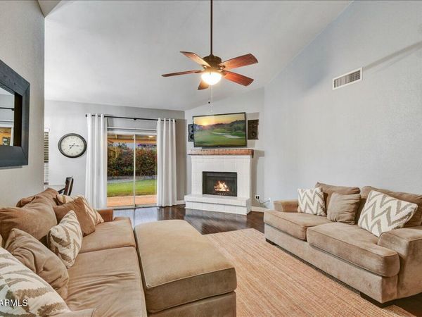 19426 N 14TH Place, Phoenix, AZ 85024