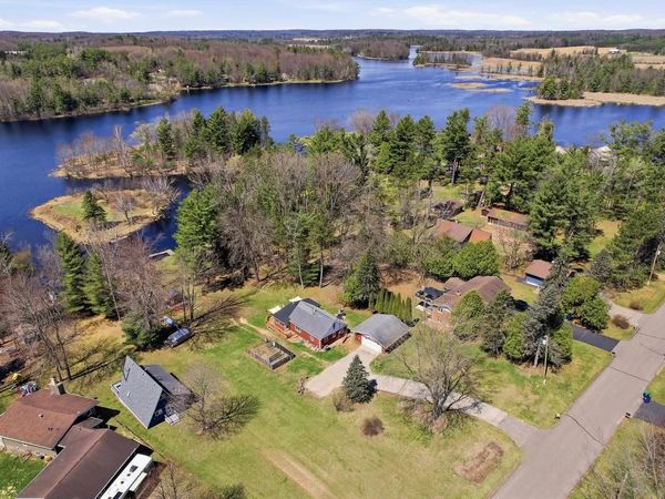 215 BIRCH DRIVE, Iola, WI 54945