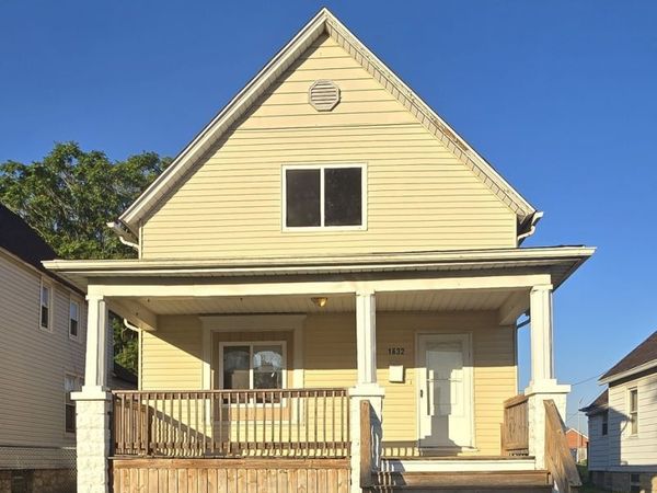 1632 Oak Street , Chicago Heights, IL 60411