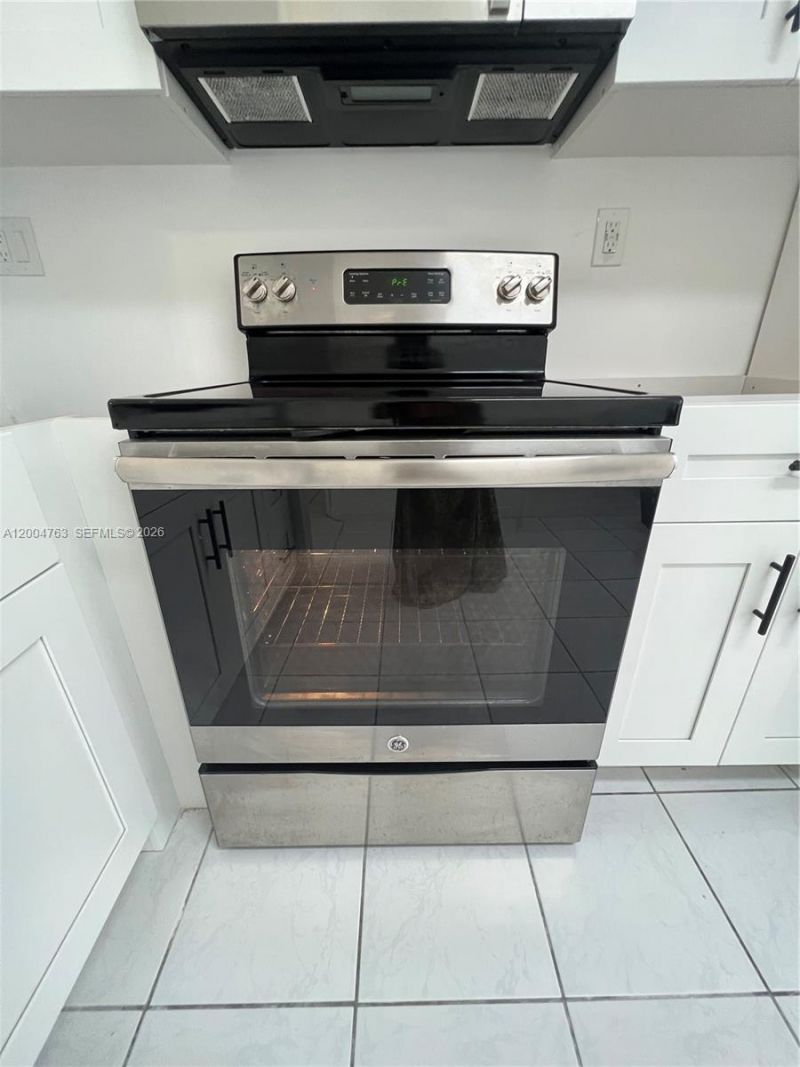 6960 NW 174th Ter, Unit 706, Hialeah, FL 33015 Photo