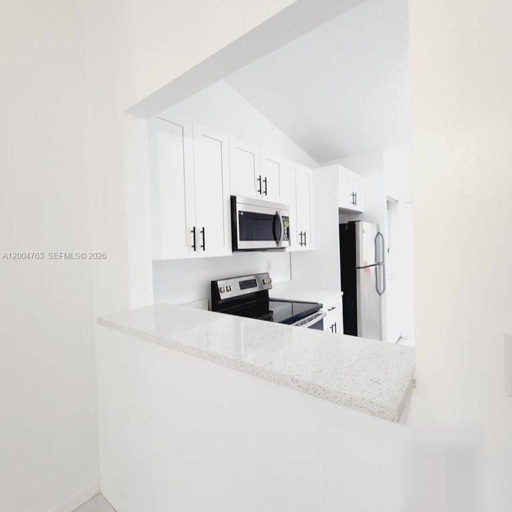 6960 NW 174th Ter, Unit 706, Hialeah, FL 33015 Photo