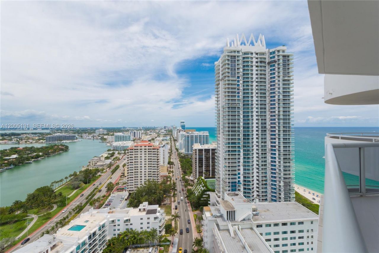 6301 Collins Ave, Unit 3006, Miami Beach, FL 33141 Photo