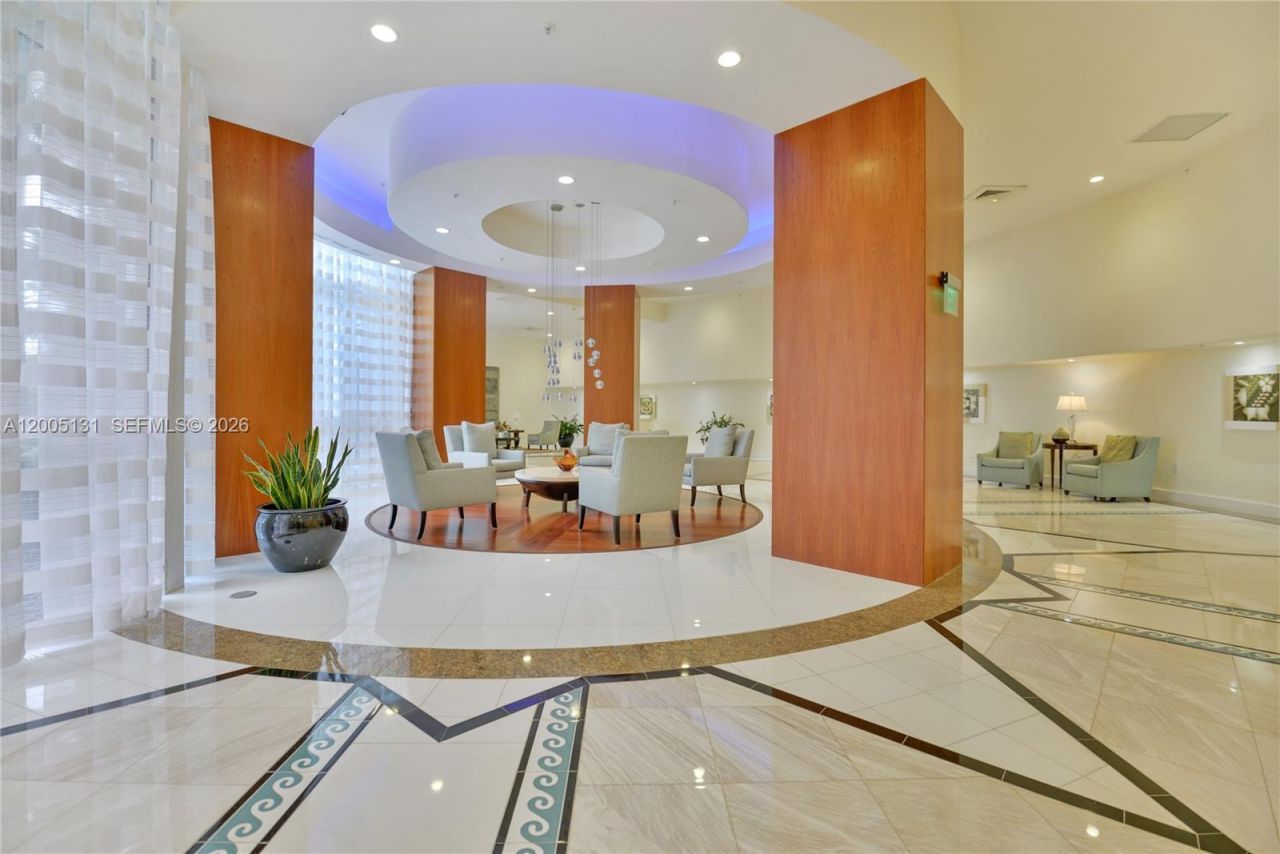6301 Collins Ave, Unit 3006, Miami Beach, FL 33141 Photo