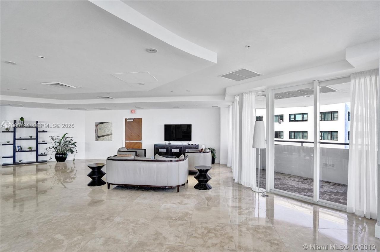 6301 Collins Ave, Unit 3006, Miami Beach, FL 33141 Photo