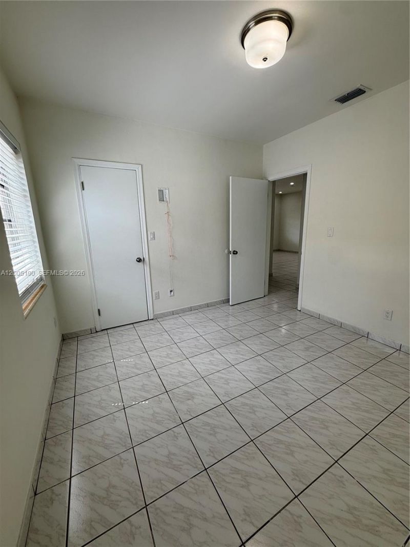 7231 NW 2nd Ter , Miami, FL 33126 Photo
