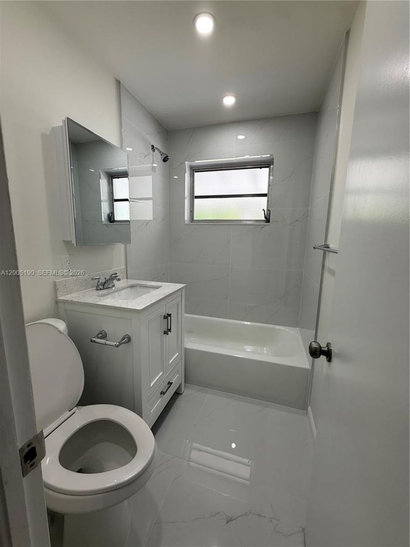 7231 NW 2nd Ter , Miami, FL 33126 Photo