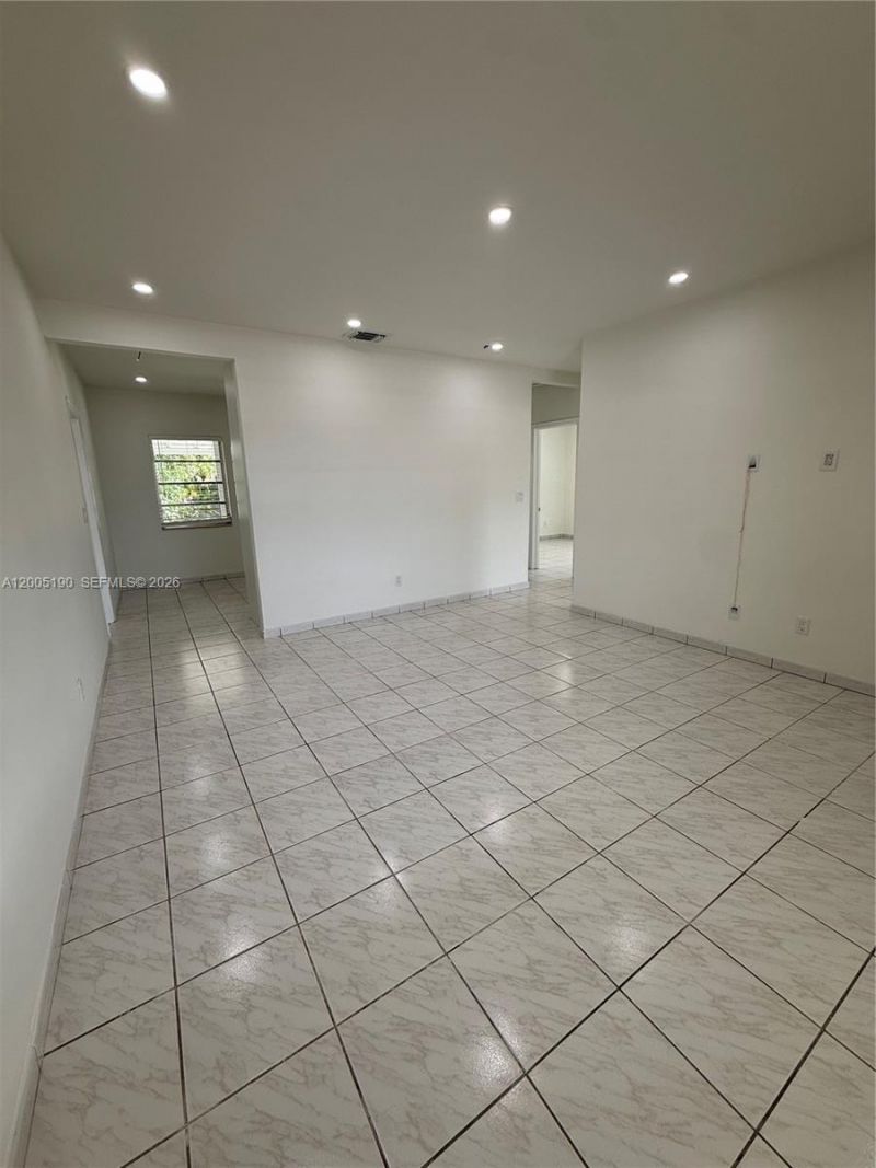 7231 NW 2nd Ter , Miami, FL 33126 Photo