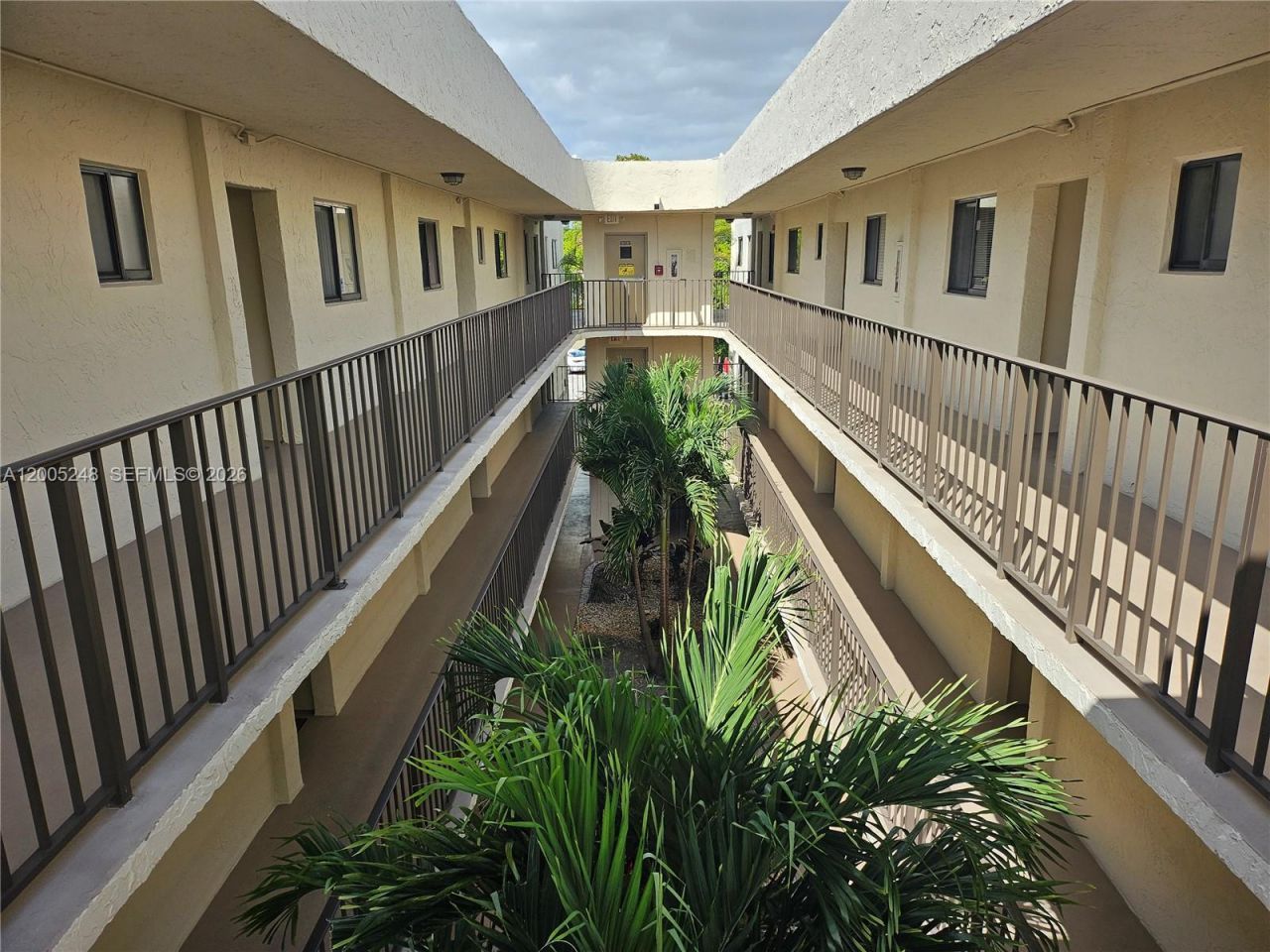 8005 SW 107th Ave , Unit 305, Miami, FL 33173 Photo