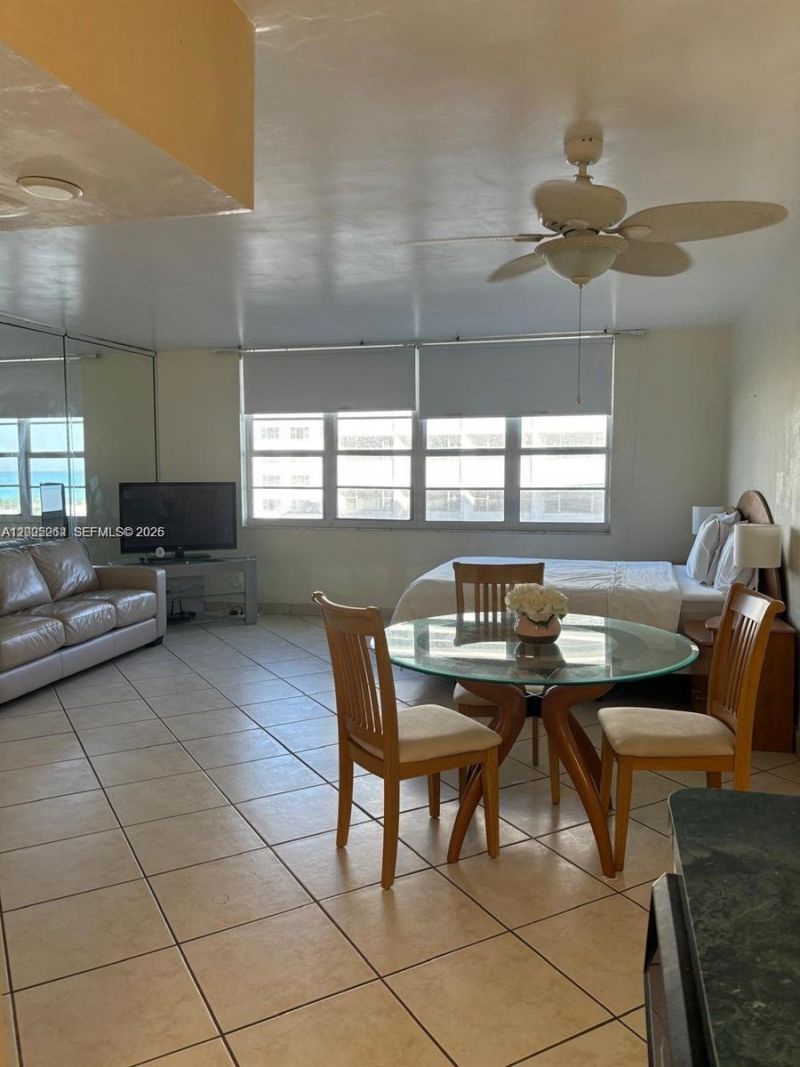 100 Lincoln Rd , Unit 731, Miami Beach, FL 33139 Photo