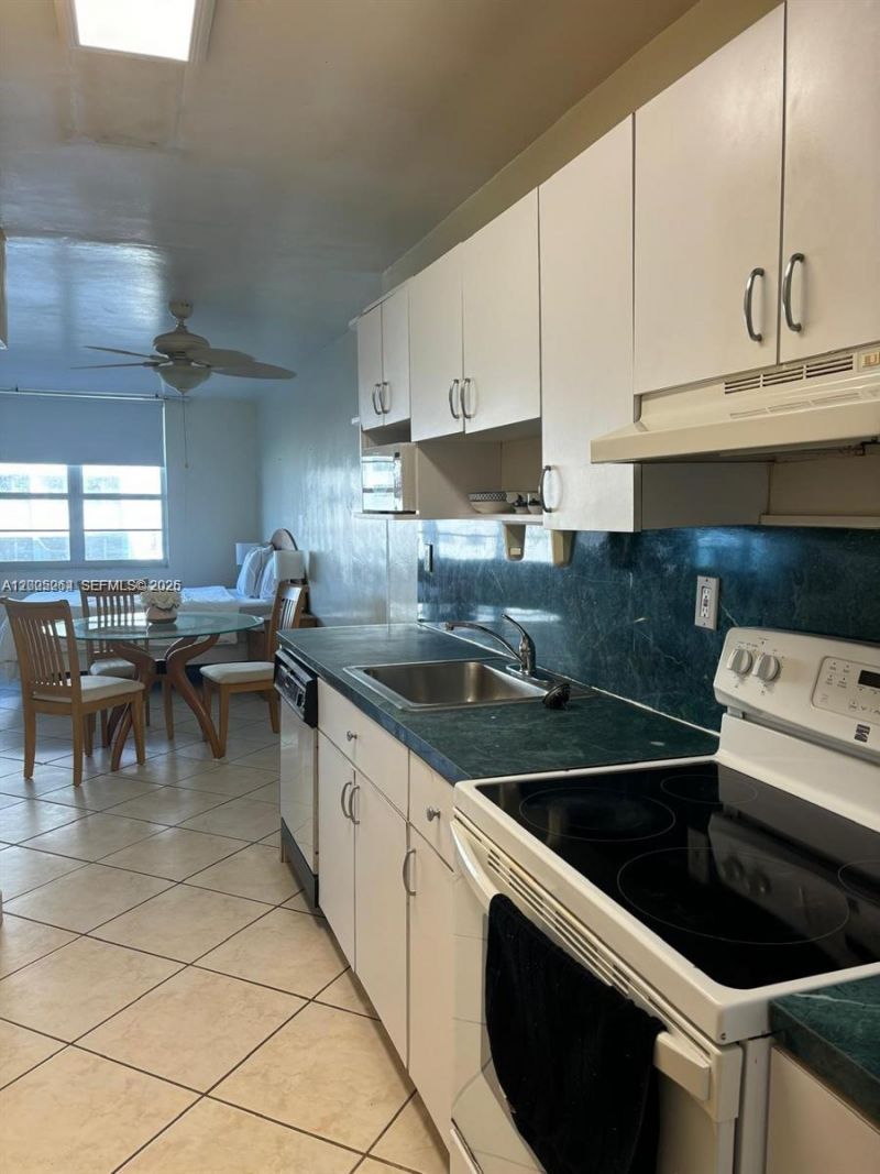 100 Lincoln Rd , Unit 731, Miami Beach, FL 33139 Photo