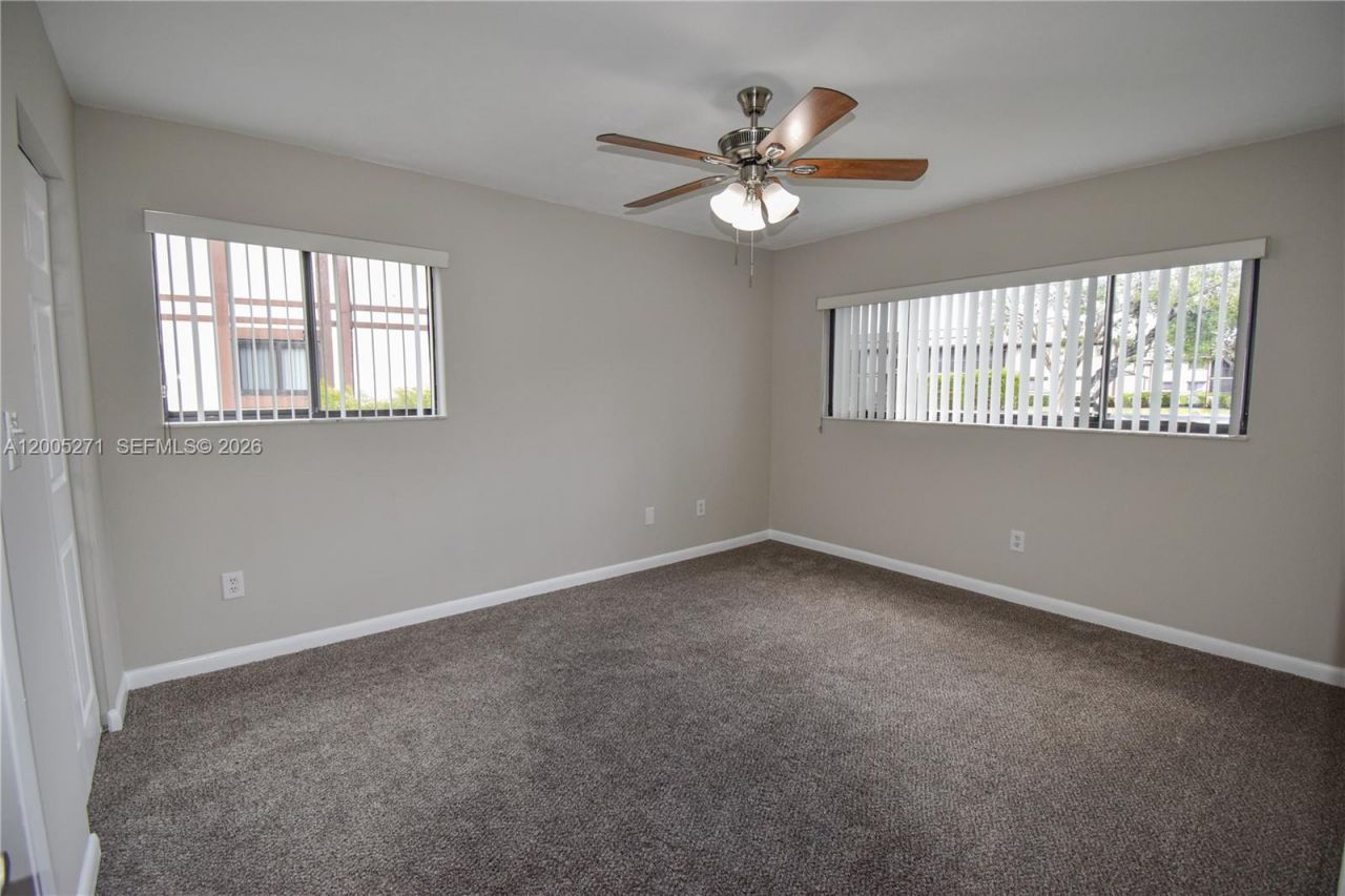 9955 N Belfort Cir, Unit 112, Tamarac, FL 33321 Photo