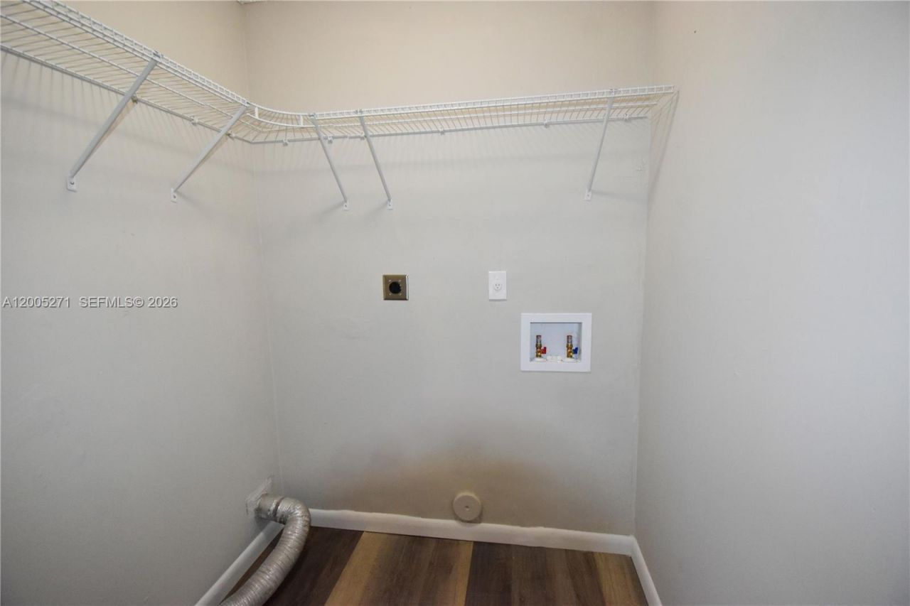 9955 N Belfort Cir, Unit 112, Tamarac, FL 33321 Photo