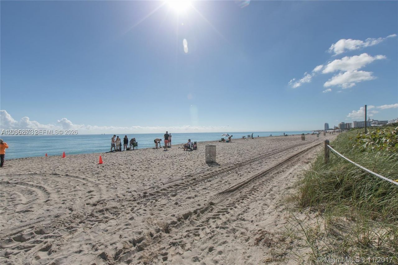 2625 Collins Ave, Unit 1508, Miami Beach, FL 33140 Photo