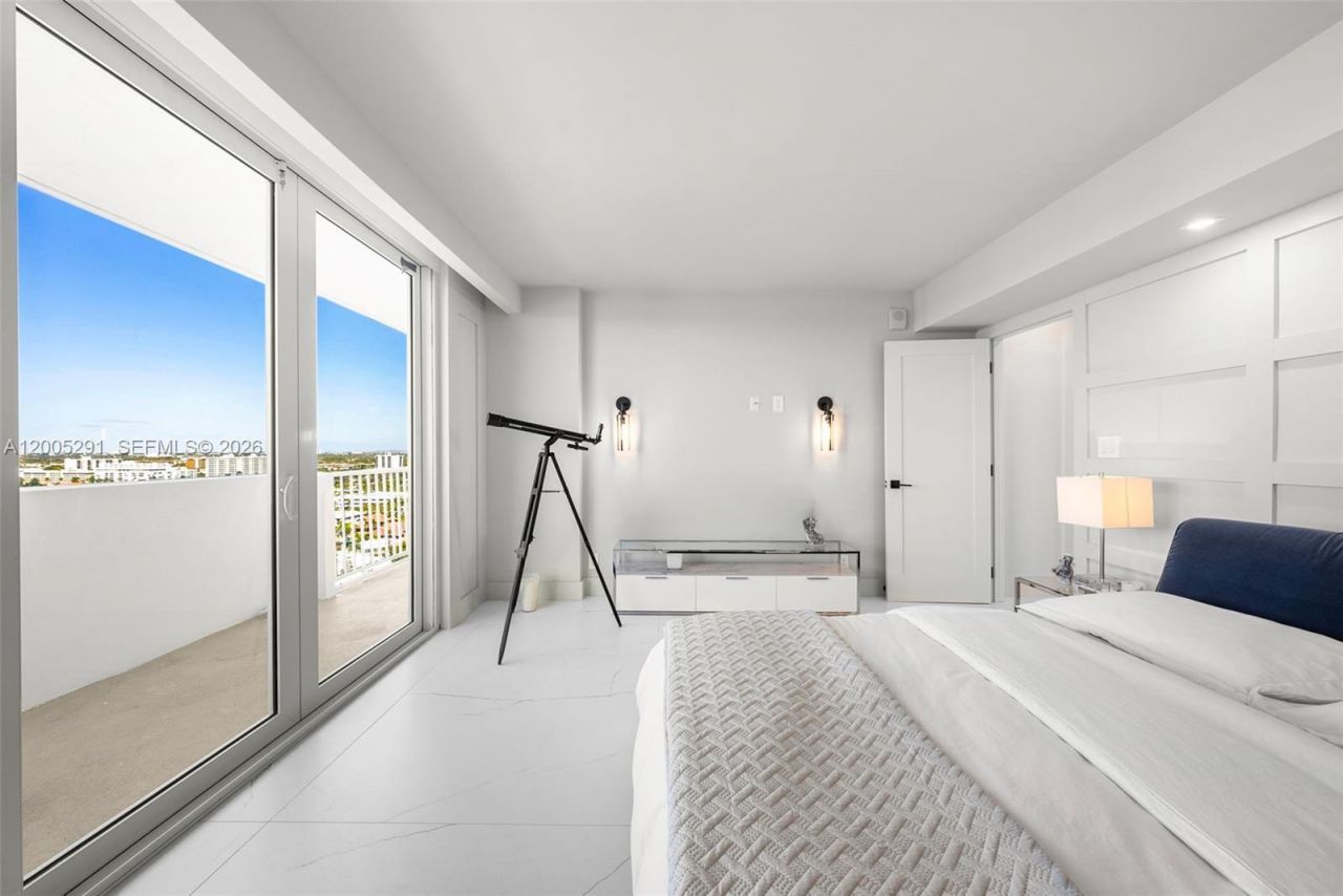 4300 N Ocean Blvd, Unit 15D, Fort Lauderdale, FL 33308 Photo