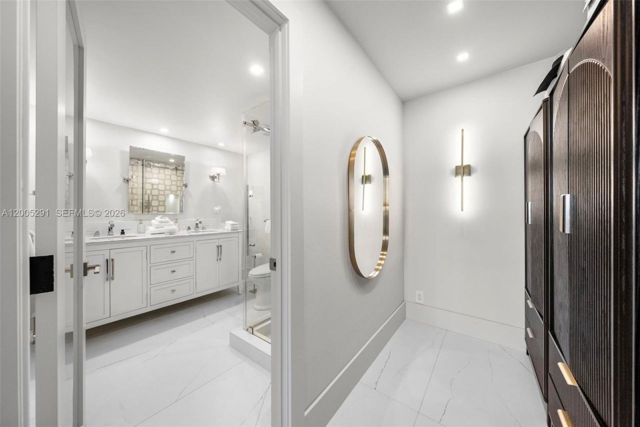 4300 N Ocean Blvd, Unit 15D, Fort Lauderdale, FL 33308 Photo
