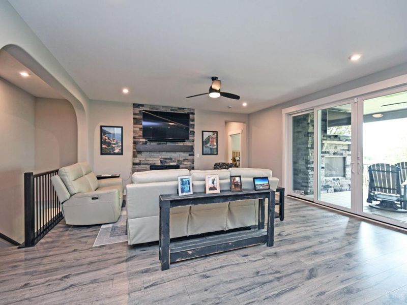 5235 Greenview Lane, Turtle Creek Twp, OH 45036 Photo 9