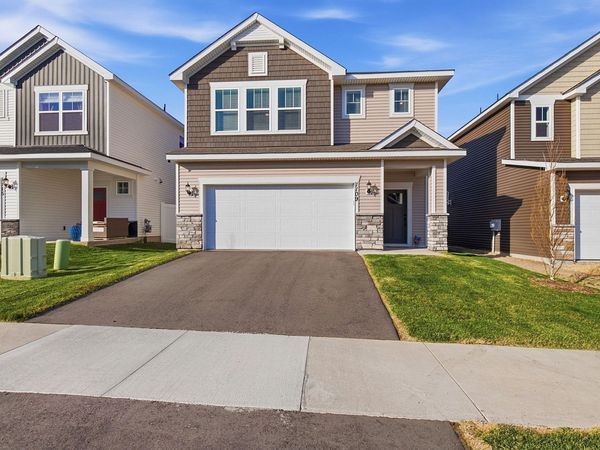 1109 150th Street W, Rosemount, MN 55068