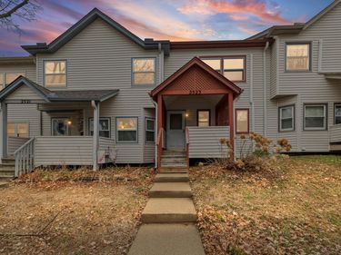 2523 Clinton Avenue, Minneapolis, MN 55404