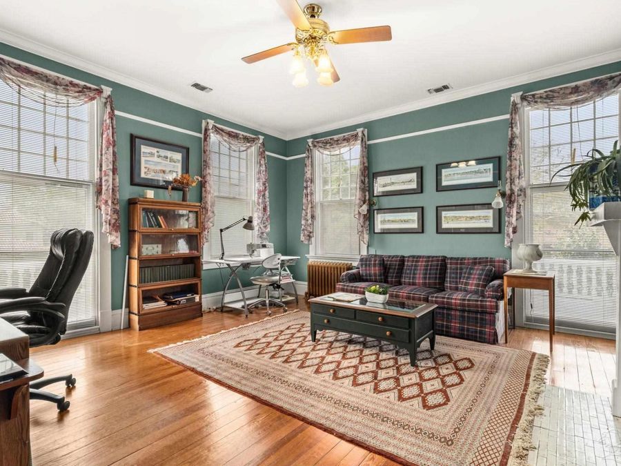 Property Image 37