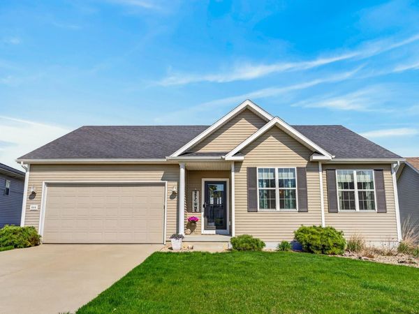 944 Silver Ripple Way, DeForest, WI 53532
