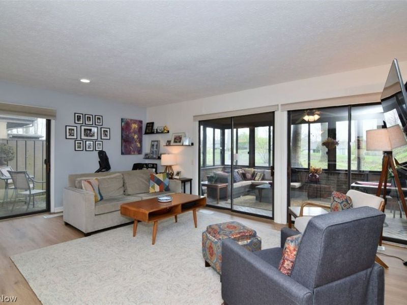 570-21 Russet Woods Lane, Aurora, OH 44202 Photo 16