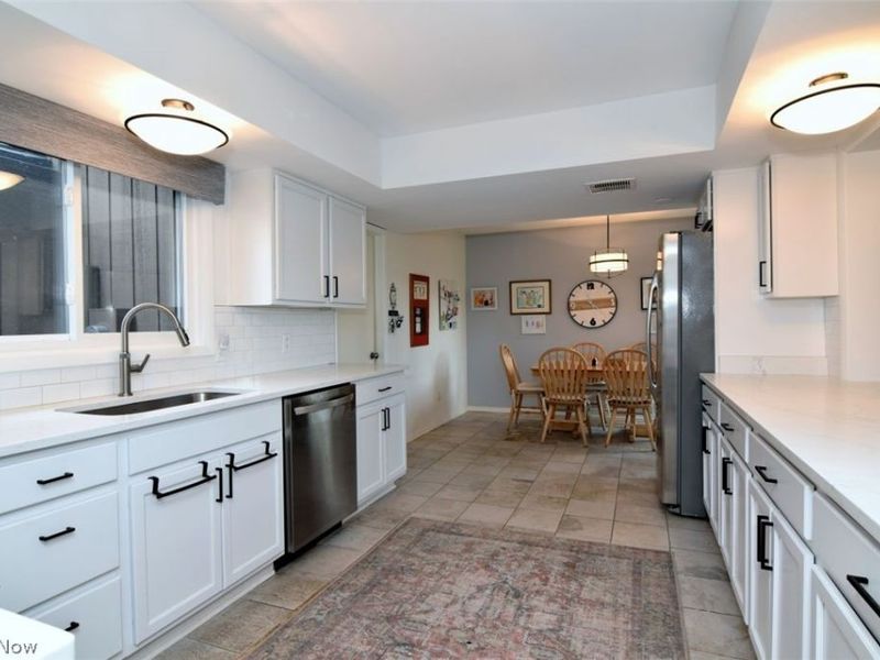 570-21 Russet Woods Lane, Aurora, OH 44202 Photo 19