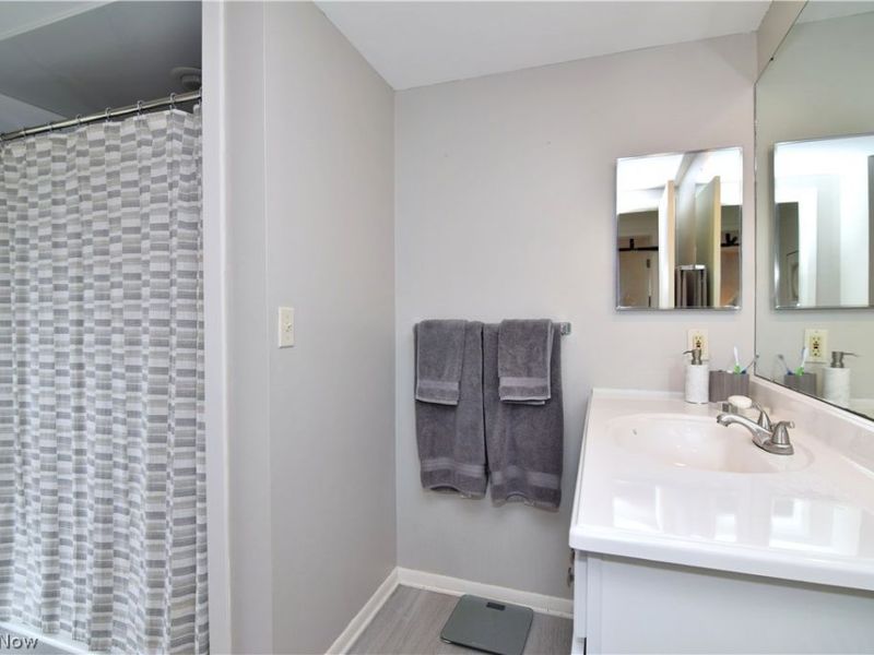 570-21 Russet Woods Lane, Aurora, OH 44202 Photo 35