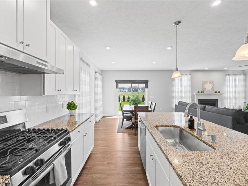 11457 Antler Drive, Columbia Station, OH 44028 Photo 2