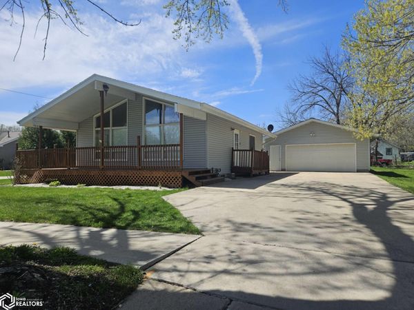 337 Apple Avenue, Webster City, IA 50595