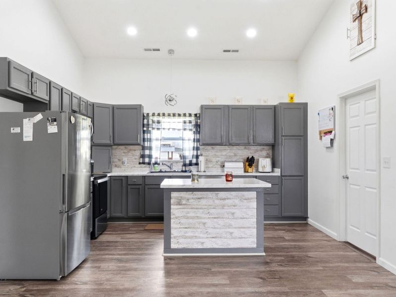 2970 Old US Highway 40 , London, OH 43140 Photo 12