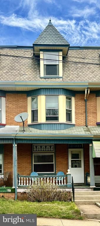 349 CHESTNUT STREET , WEST READING, PA 19611