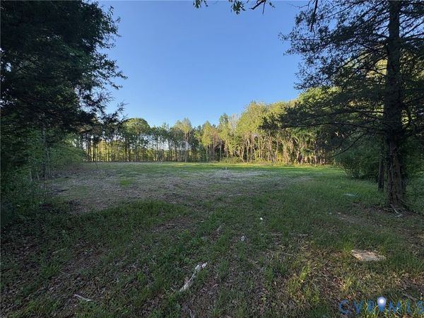 164 Summer Lane , Shacklefords, VA 23110