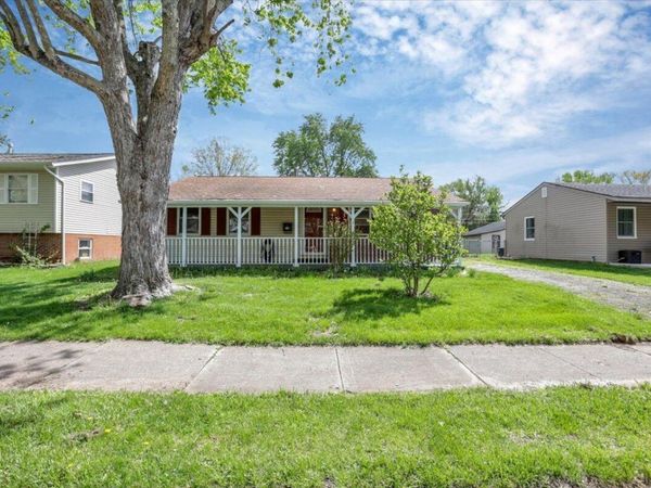 54 Baywood Drive , Delaware, OH 43015