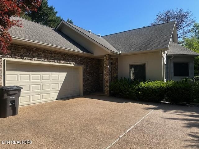 305 Konawa Place, Loudon, TN 37774 Main Photo