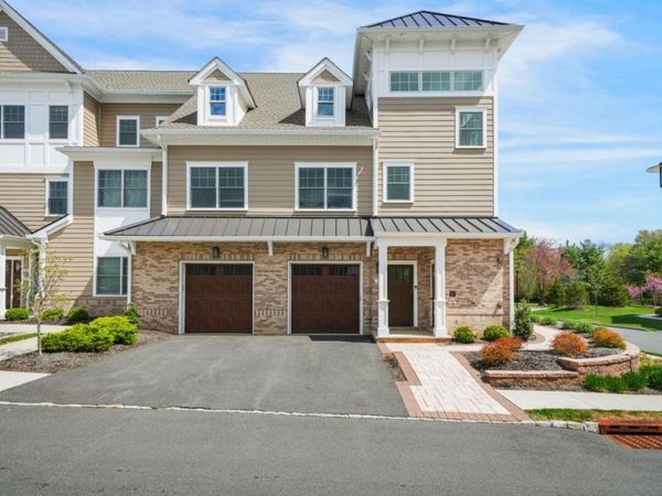 5 Mcnerney Ln, Florham Park, NJ 07932
