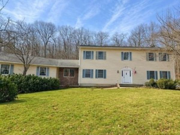 611 Snake Den Rd, West Milford, NJ 07480