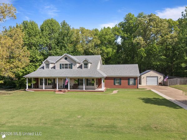 3450 Woodland Trace, Southaven, MS 38672