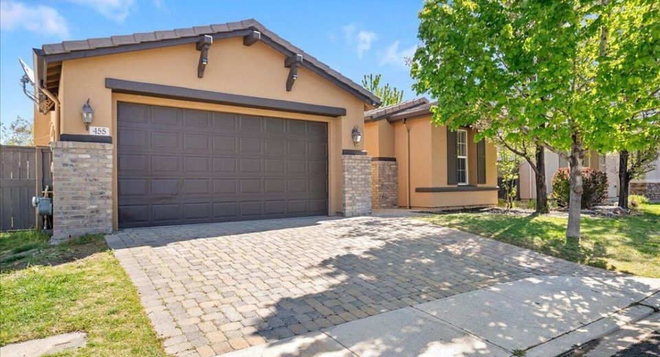 455 Sysonby Court, Reno, NV 89521 Photo