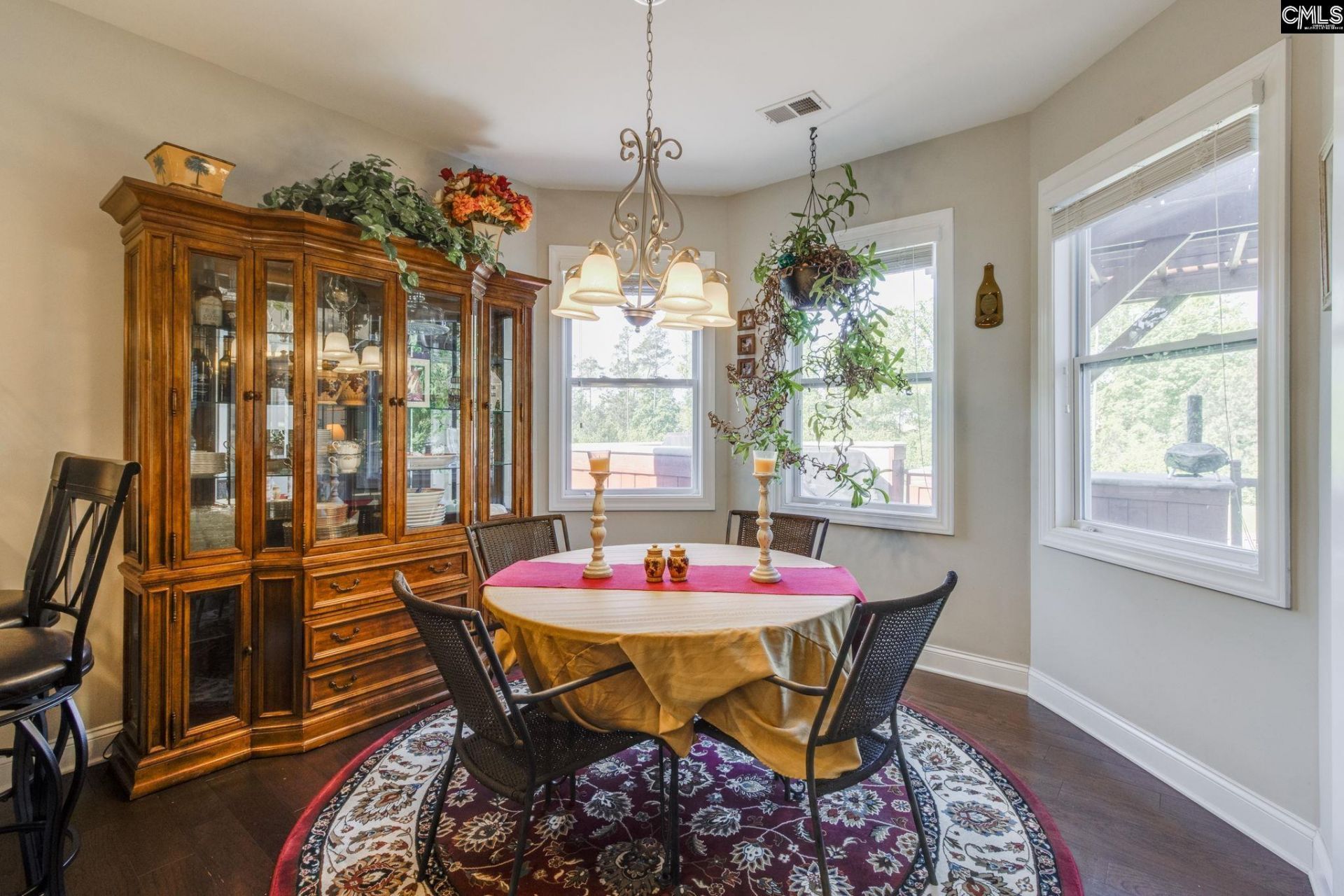 1081 Valley Estates Drive  Photo 12