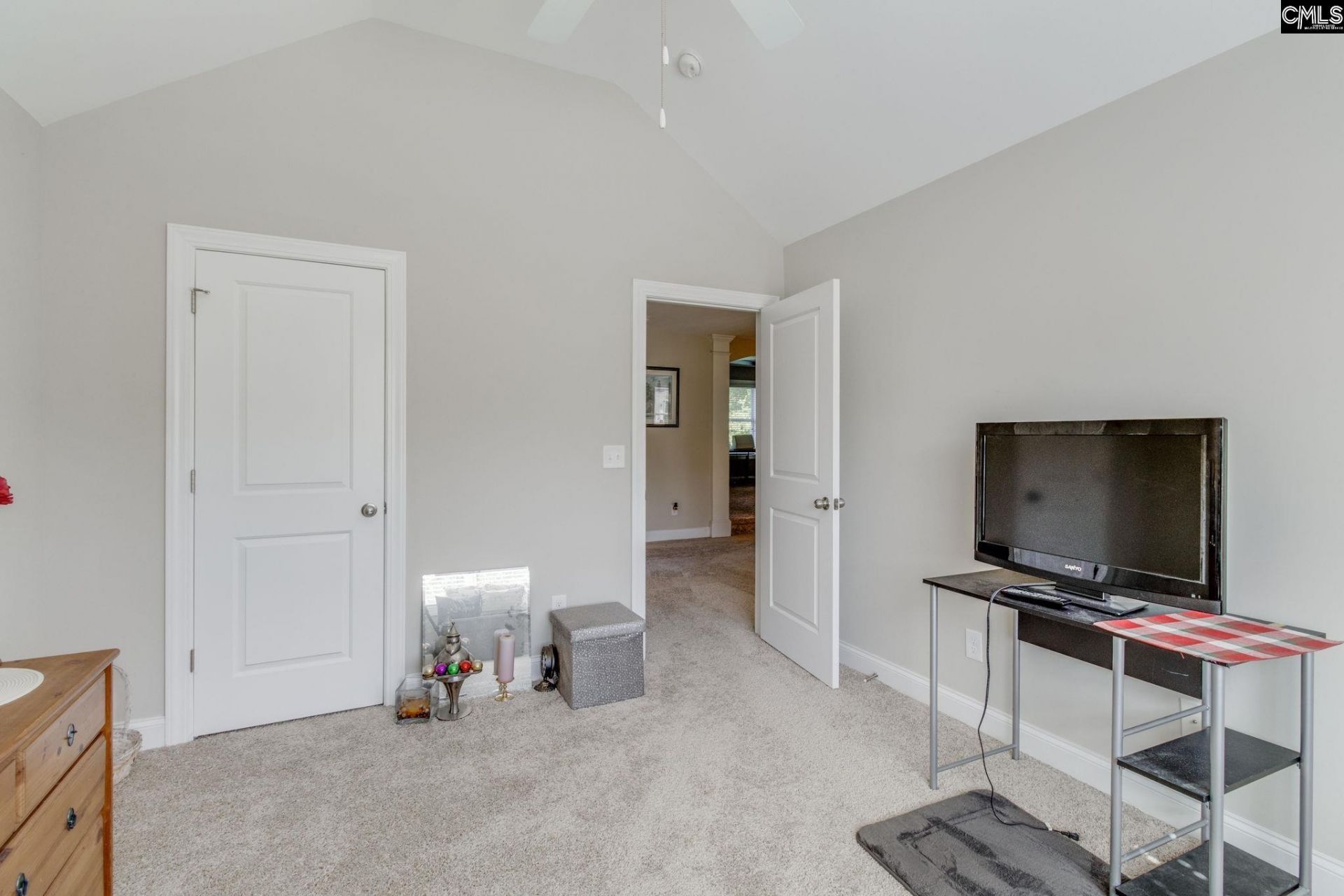 1081 Valley Estates Drive  Photo 26