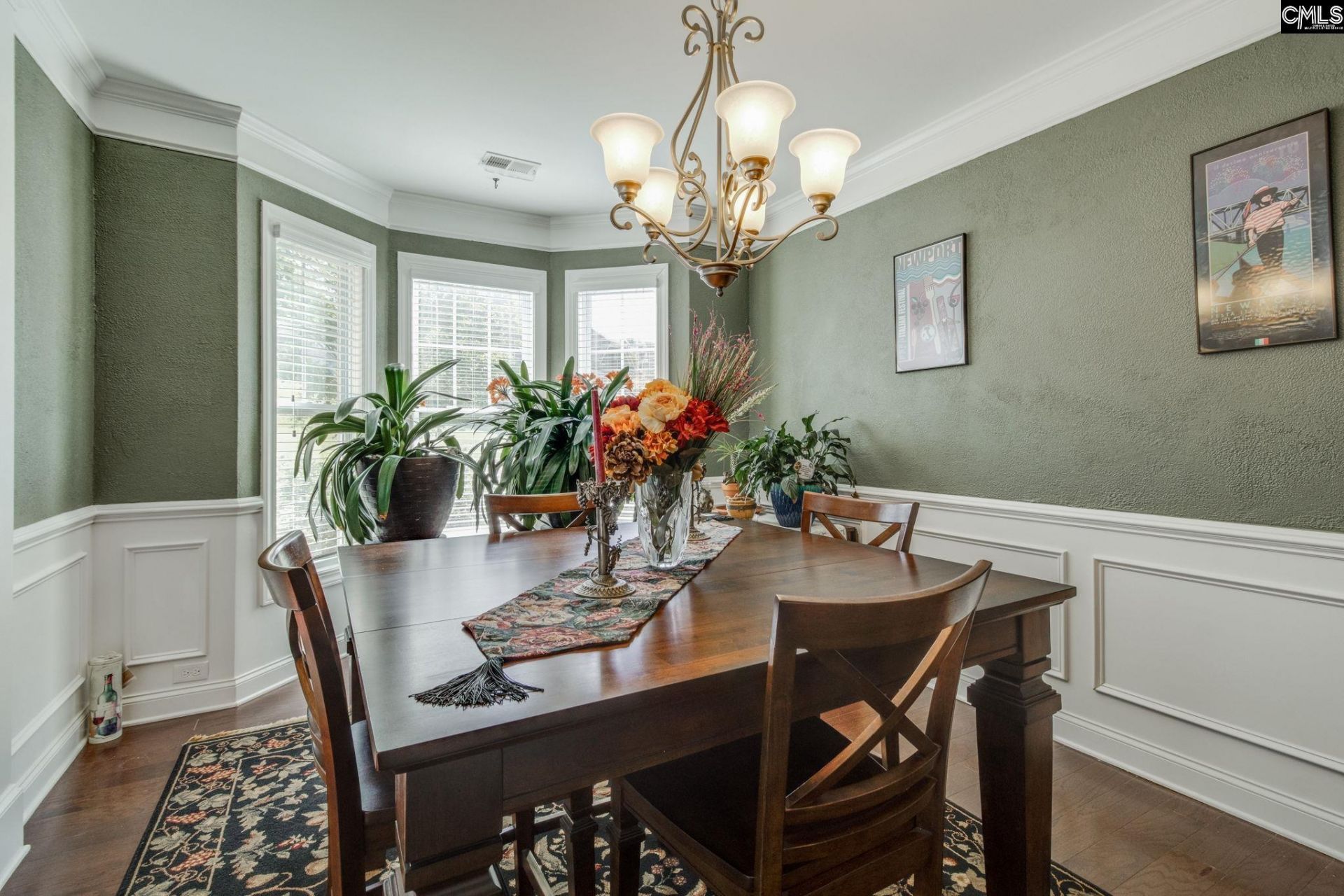 1081 Valley Estates Drive  Photo 6